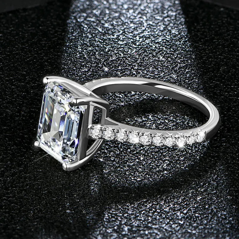 Elizabeth Jenkins Moissanite Ring - 3 Carat - Oxford Jewellery™
