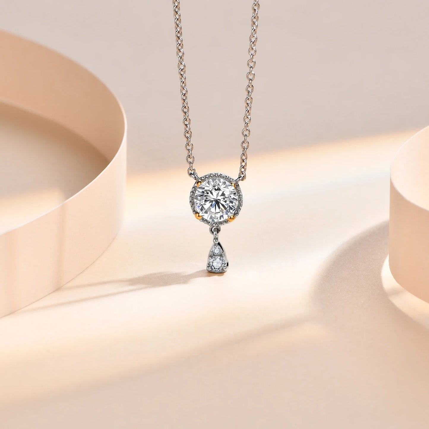 Metropolitan London Moissanite Necklace - Oxford Jewellery™