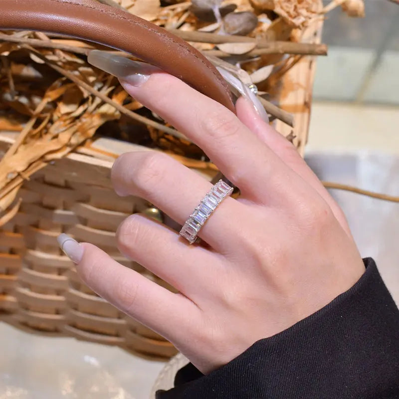 Angela Carter Moissanite Ring - 6 Carat - Oxford Jewellery™